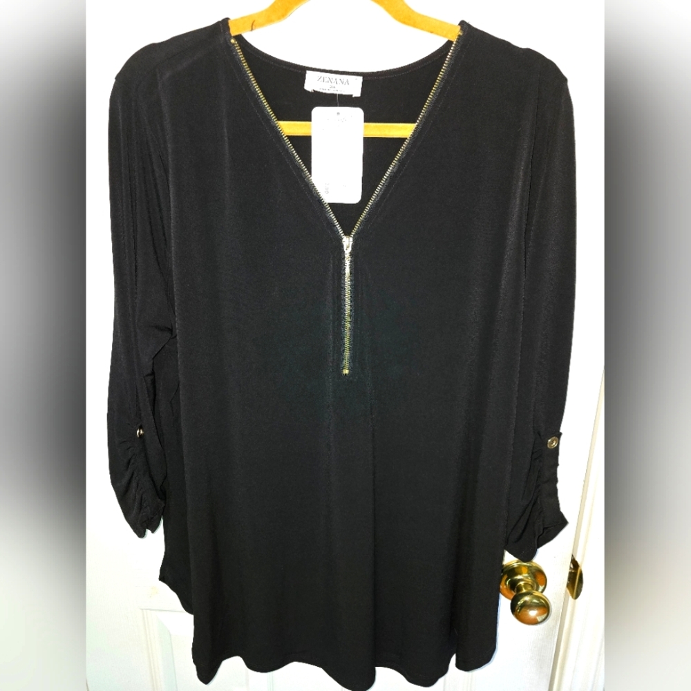 NWT- Zenana 3/4 Sleeve Black Zip-Detail Blouse
